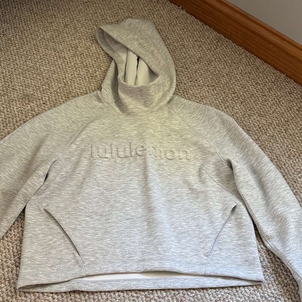 lululemon athletica Light Gray Women's Hoodie size 6 like new